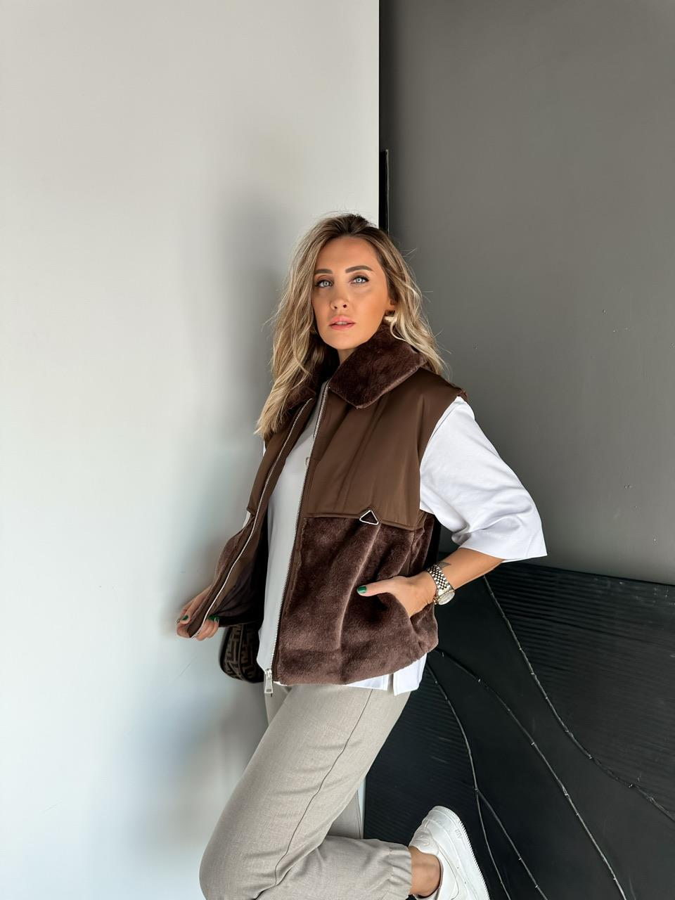 Kahve Kürk Parçalı Spor Yelek