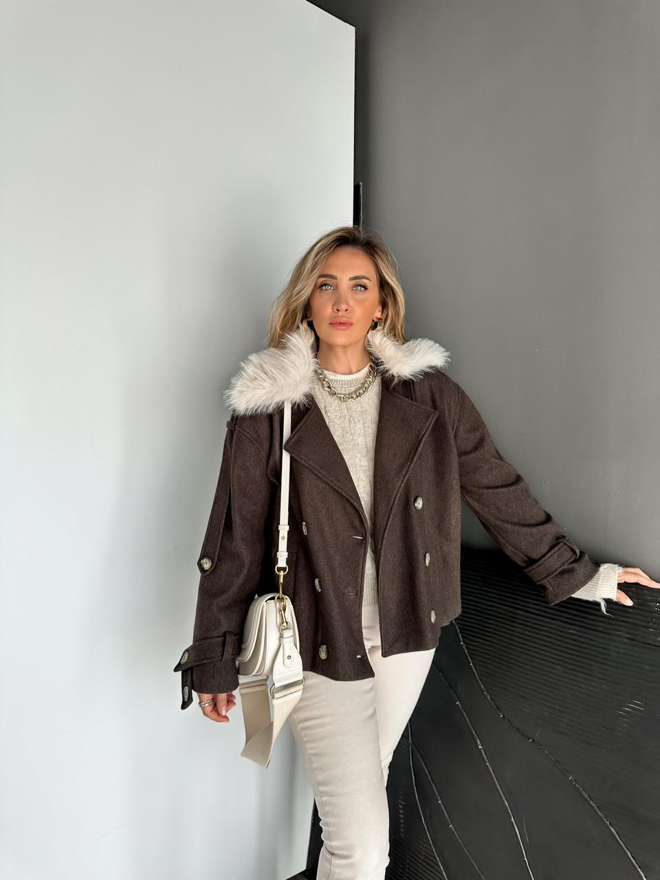 Kahve Kürklü Manşetli Kaşe Mont