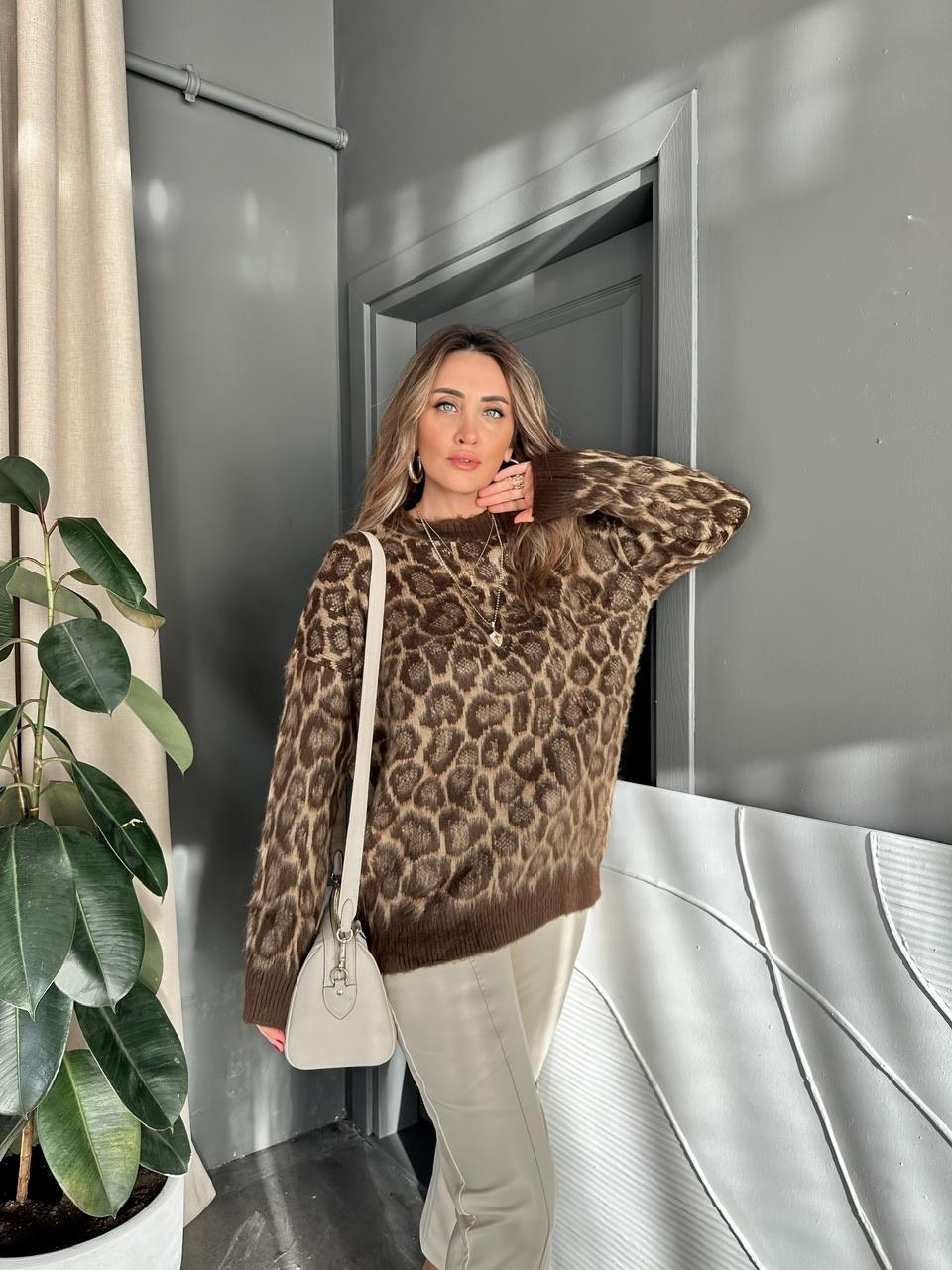 Kahve Leopar Yumuşak Dokulu Kazak