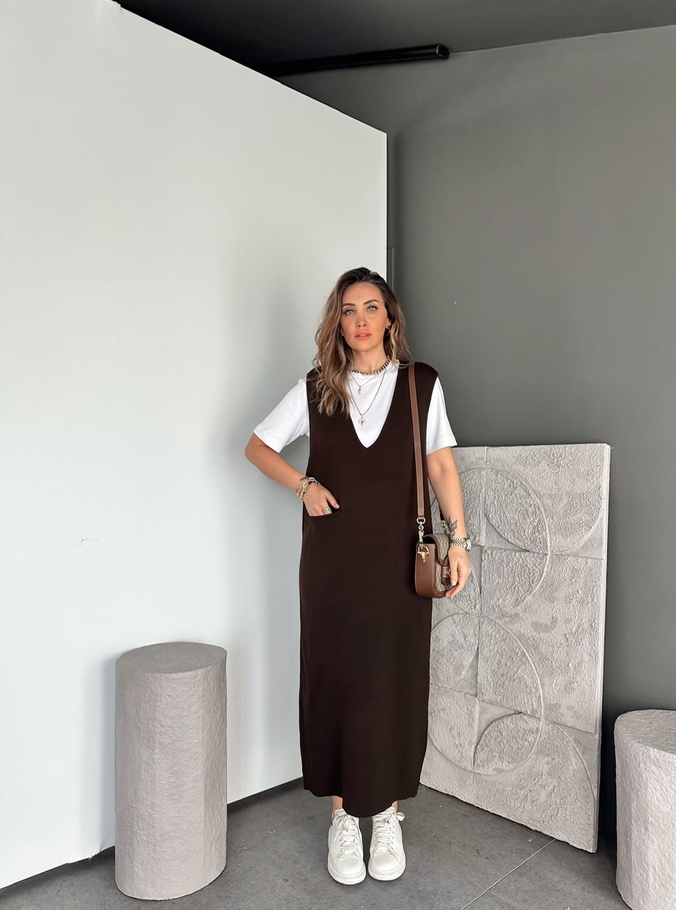 Kahve Marka Model Cepli Triko Elbise