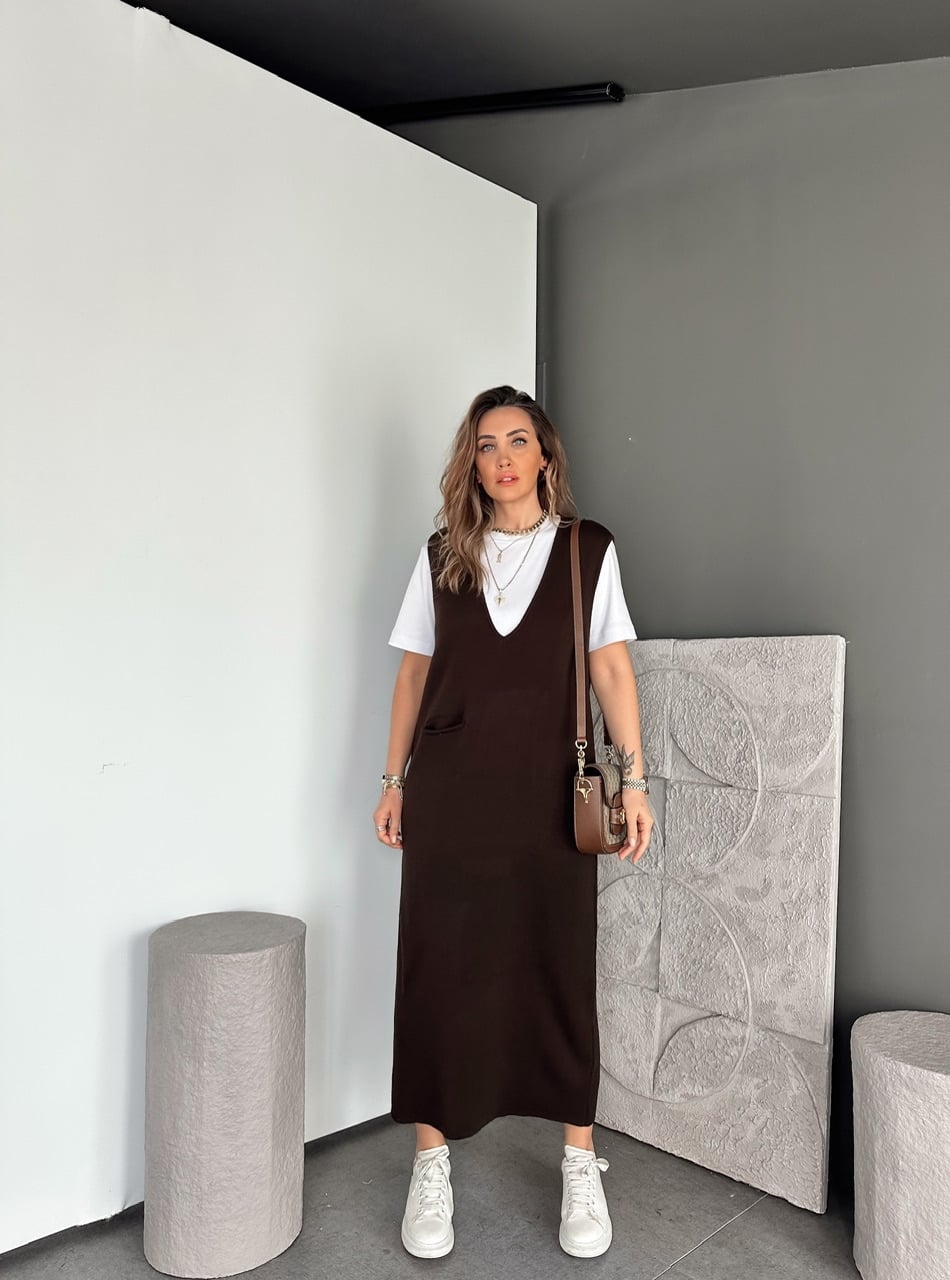 Kahve Marka Model Cepli Triko Elbise