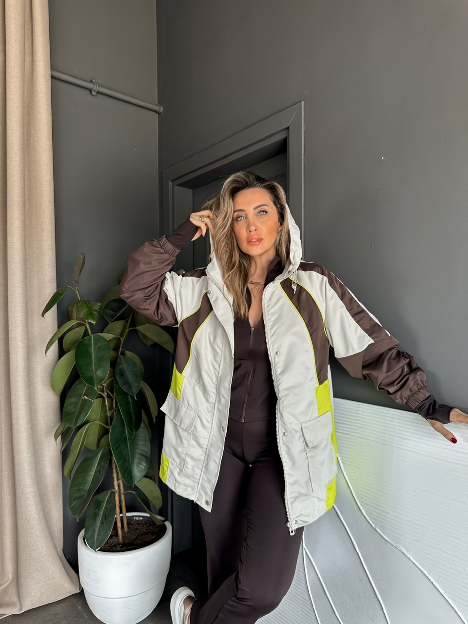 Kahve Neon Blok Renkli Trençkot