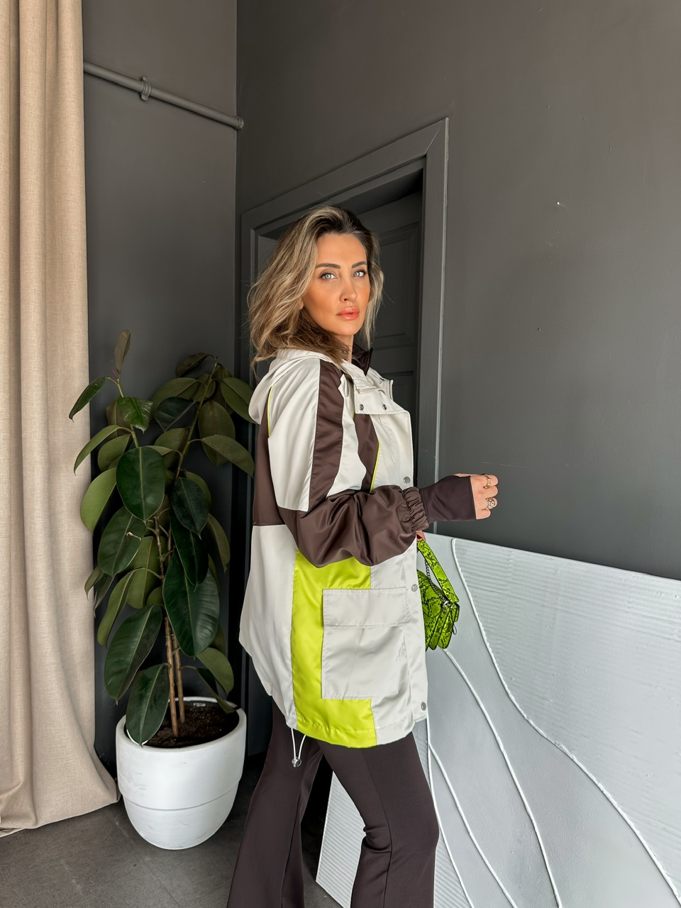 Kahve Neon Blok Renkli Trençkot