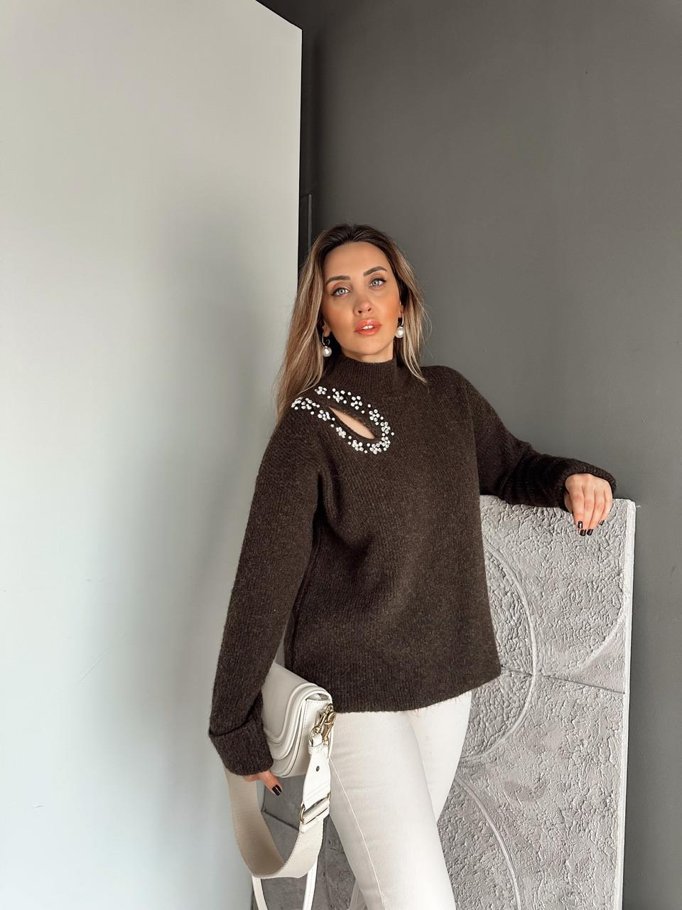Kahve Omuzu Taş Detaylı Premium Kazak