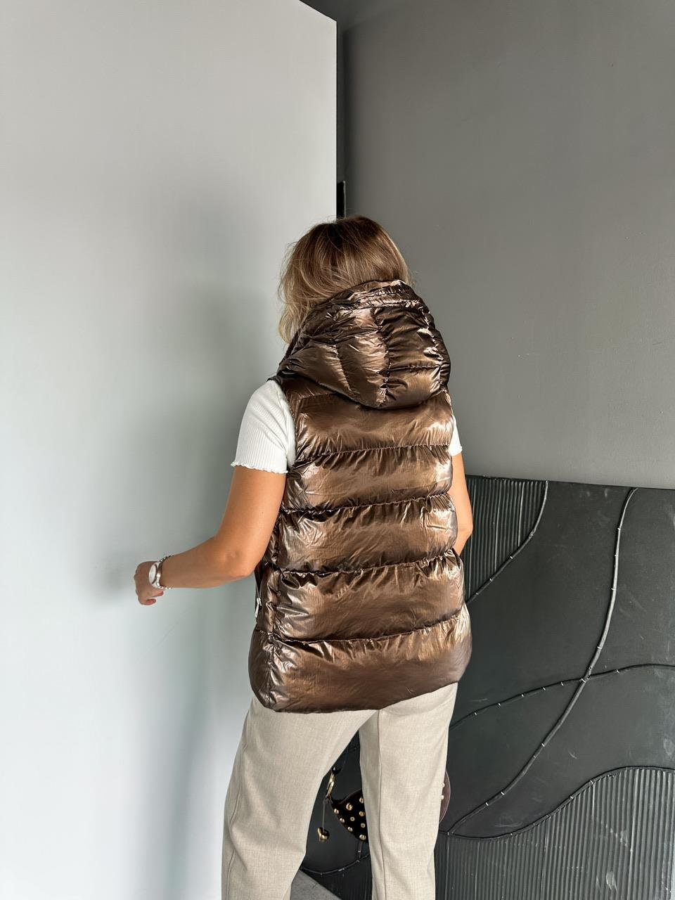 Kahve Parlak Dokulu Şişme Yelek