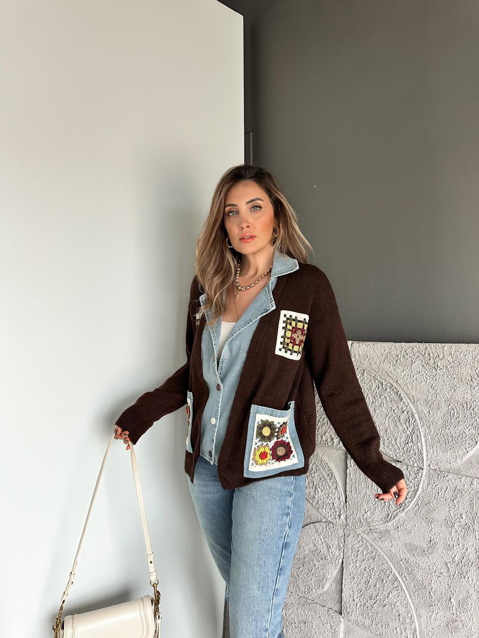 Kahve Patchwork Nakışlı Kot Parçalı Hırka