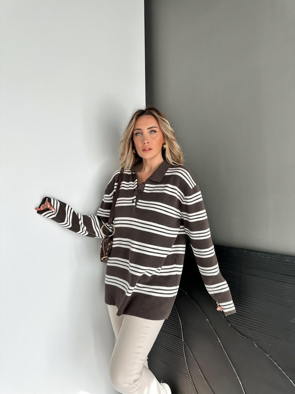 Kahve Polo Yaka Düğmeli Oversize Kazak