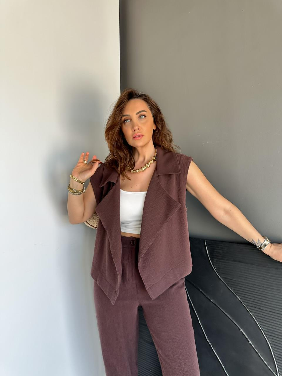 Kahve Şal Yaka Yelekli Keten Takım