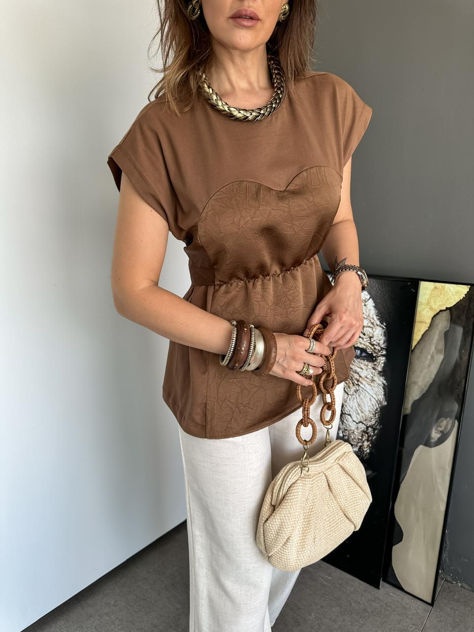 Kahve Saten Parçalı Bağlamalı Bluz