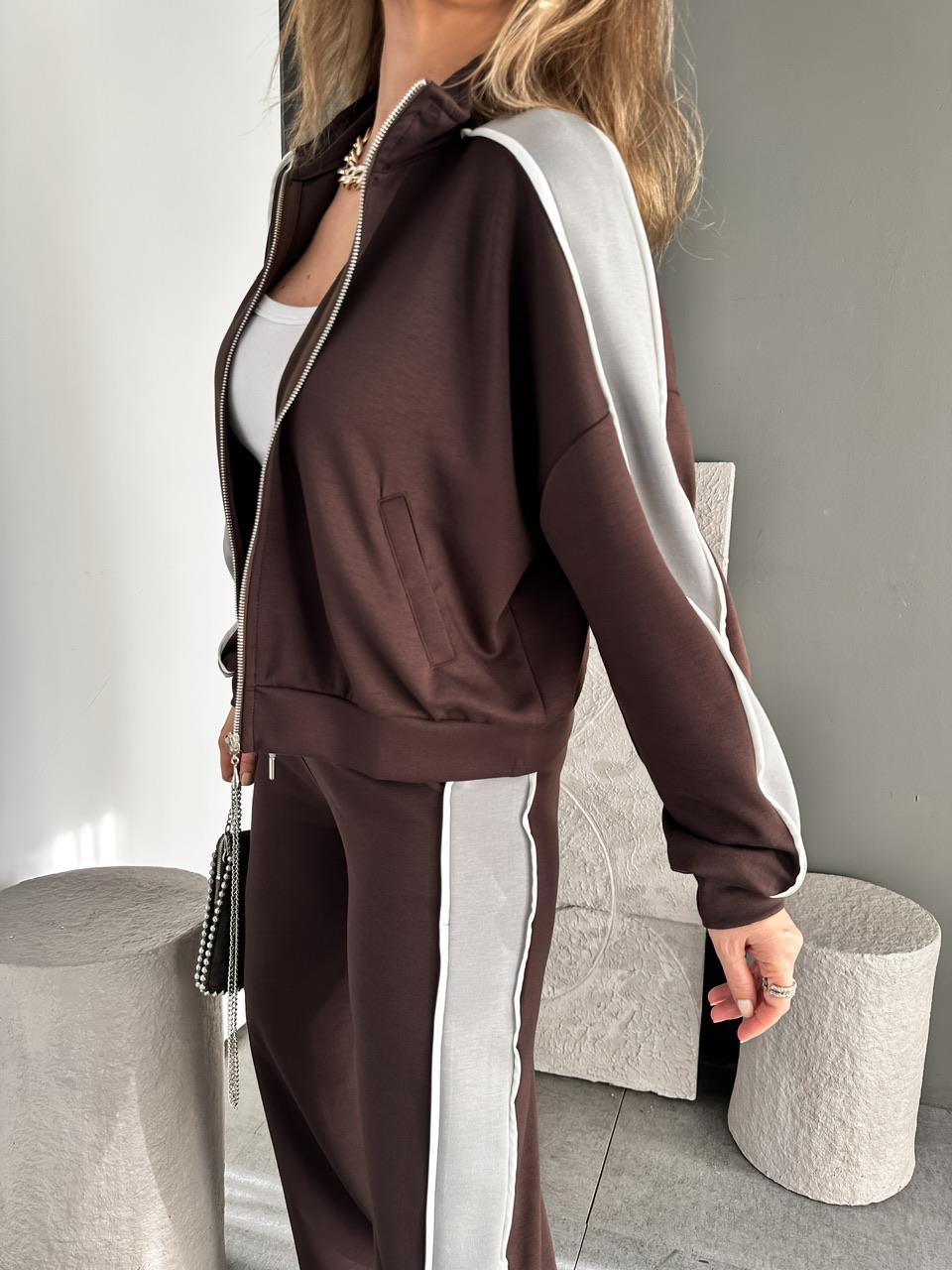Kahve Şeritli Biyeli Modal Spor Takım