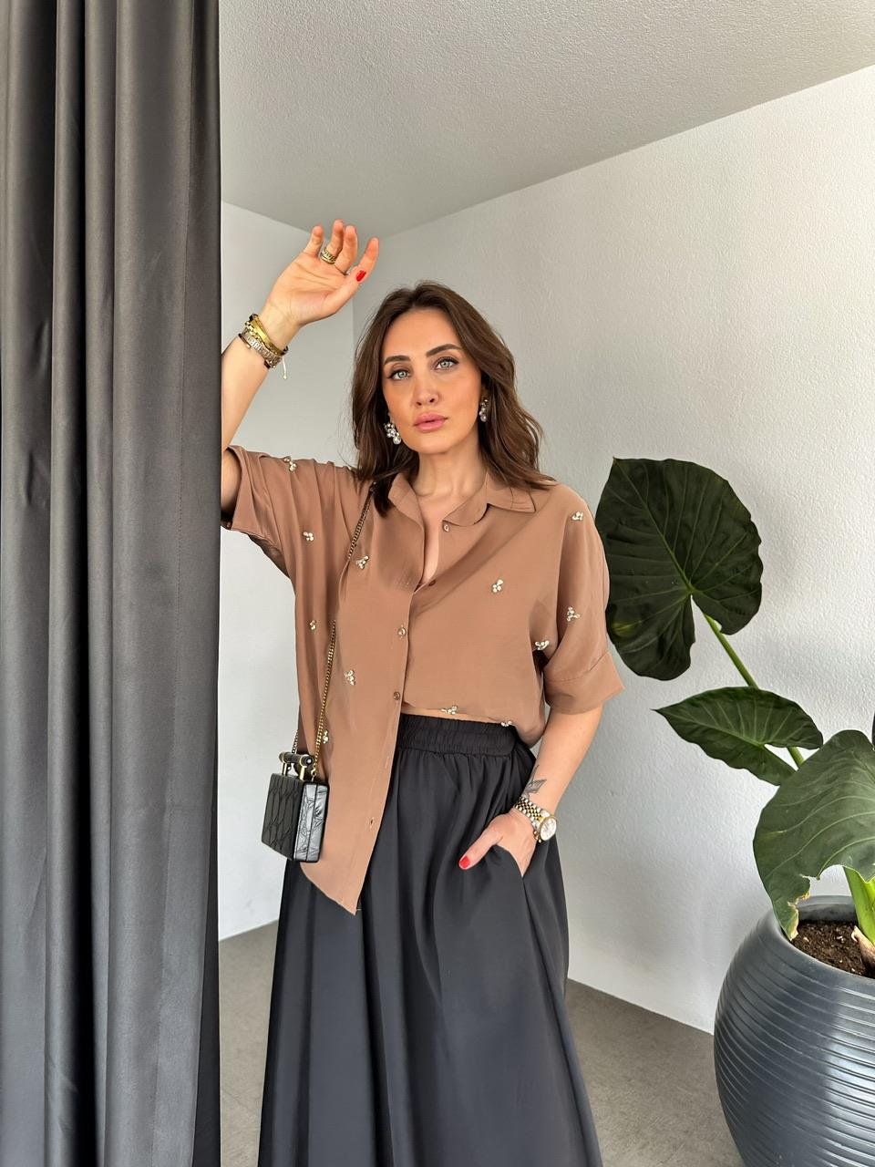 Kahve Serpme Taşlı Model Gömlek