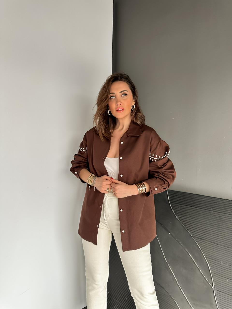 Kahve Sırtı İnci Ve Taş İşlemeli Ceket