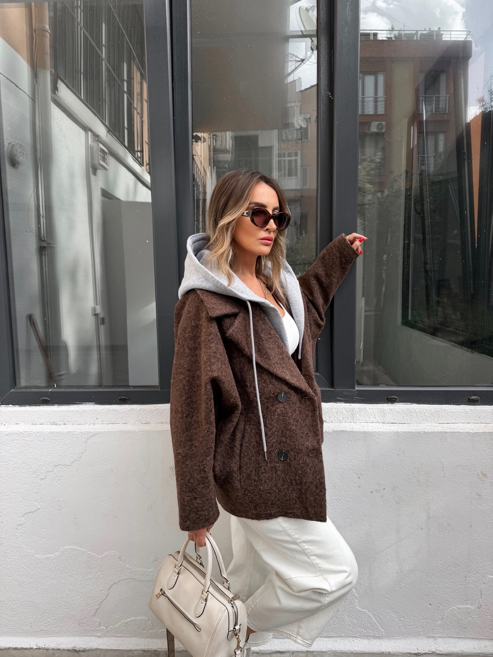 Kahve Sweat Detaylı Kapşonlu Kaban