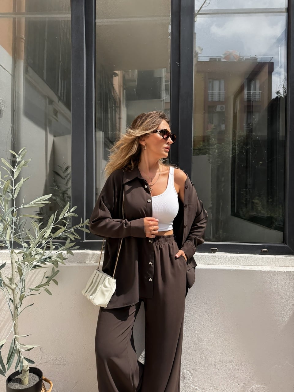 Kahve Taş Düğmeli Şık Salaş Takım