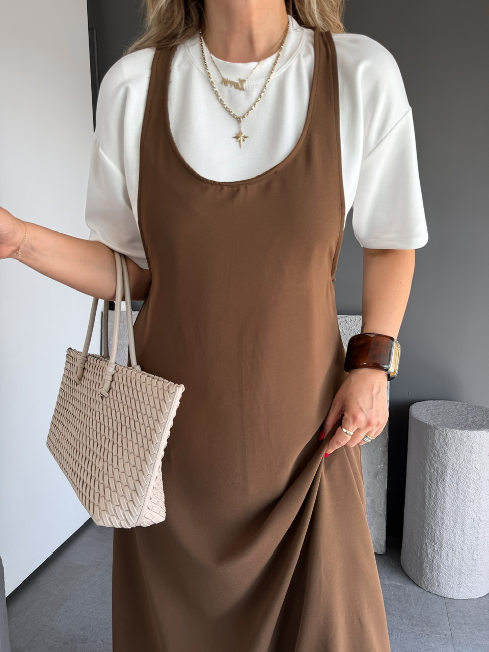 Kahve Tshirtlü Askılı Basic Elbise
