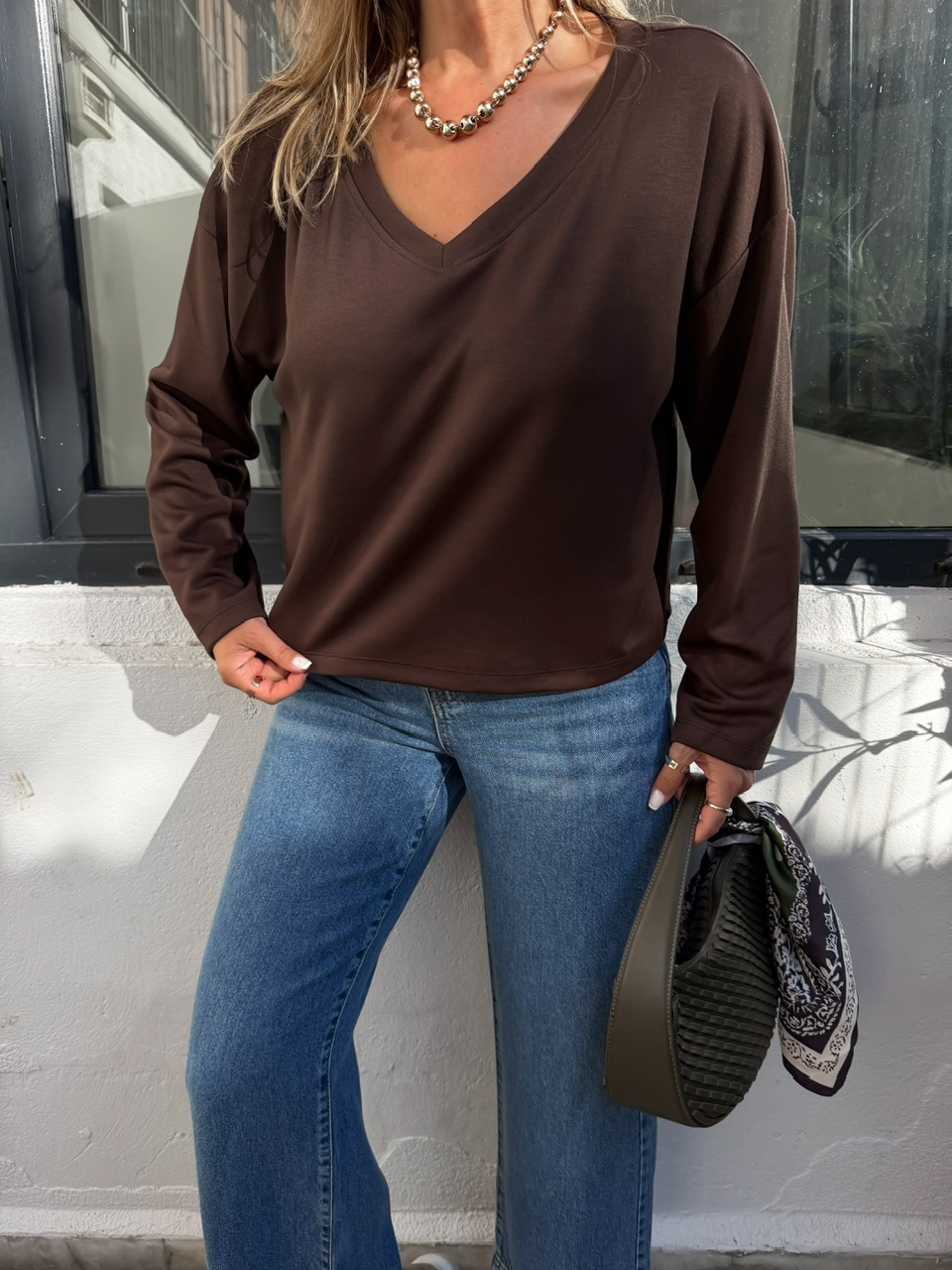 Kahve V Yaka Model Uzun Kollu Tshirt