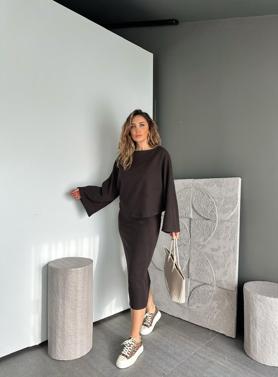 Kahve Yaka Detaylı Etekli Kaşkorse Takım