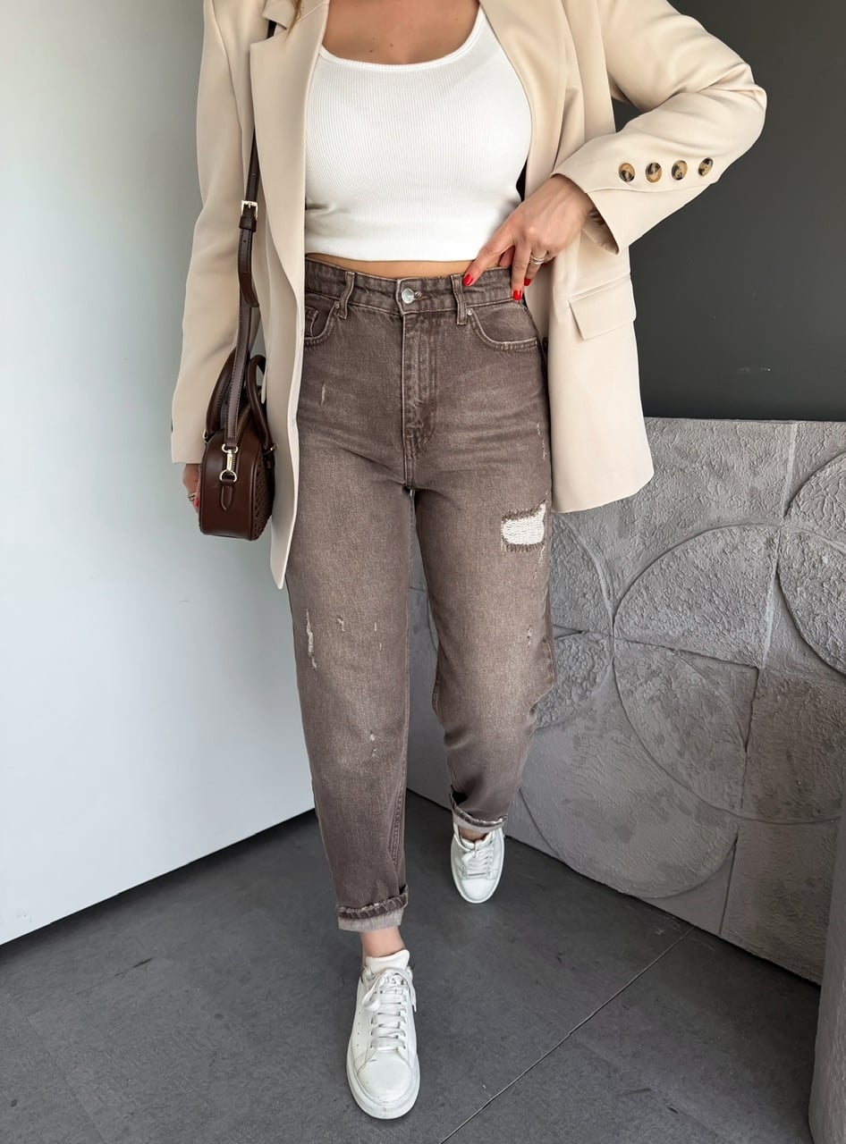 Kahve Yırtık Parçalı Mom Jean