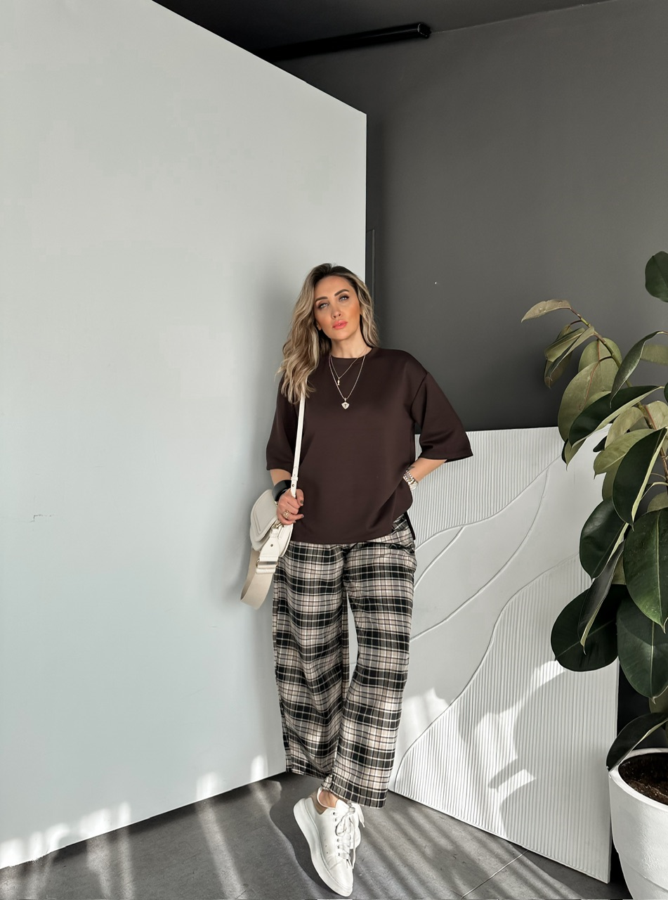Kahve Yırtmaçlı Salaş Tshirt