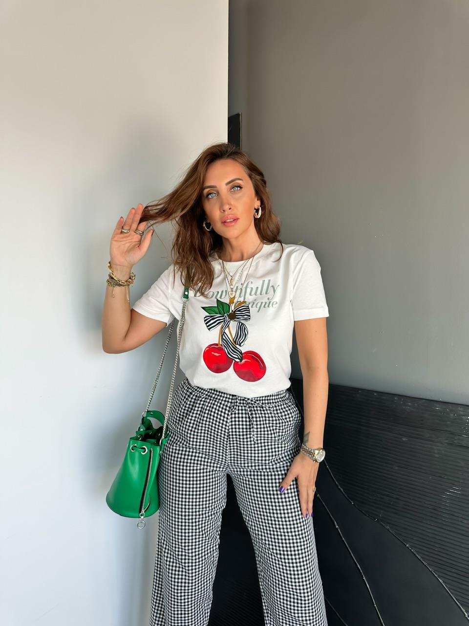 Kiraz Baskılı Unique Tshirt