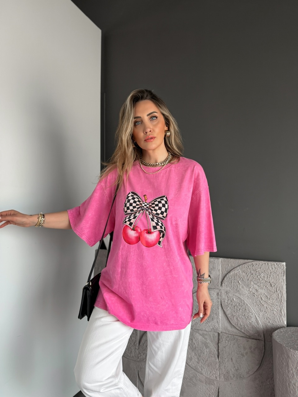 Kiraz Baskılı Yıkamalı Oversize Tshirt