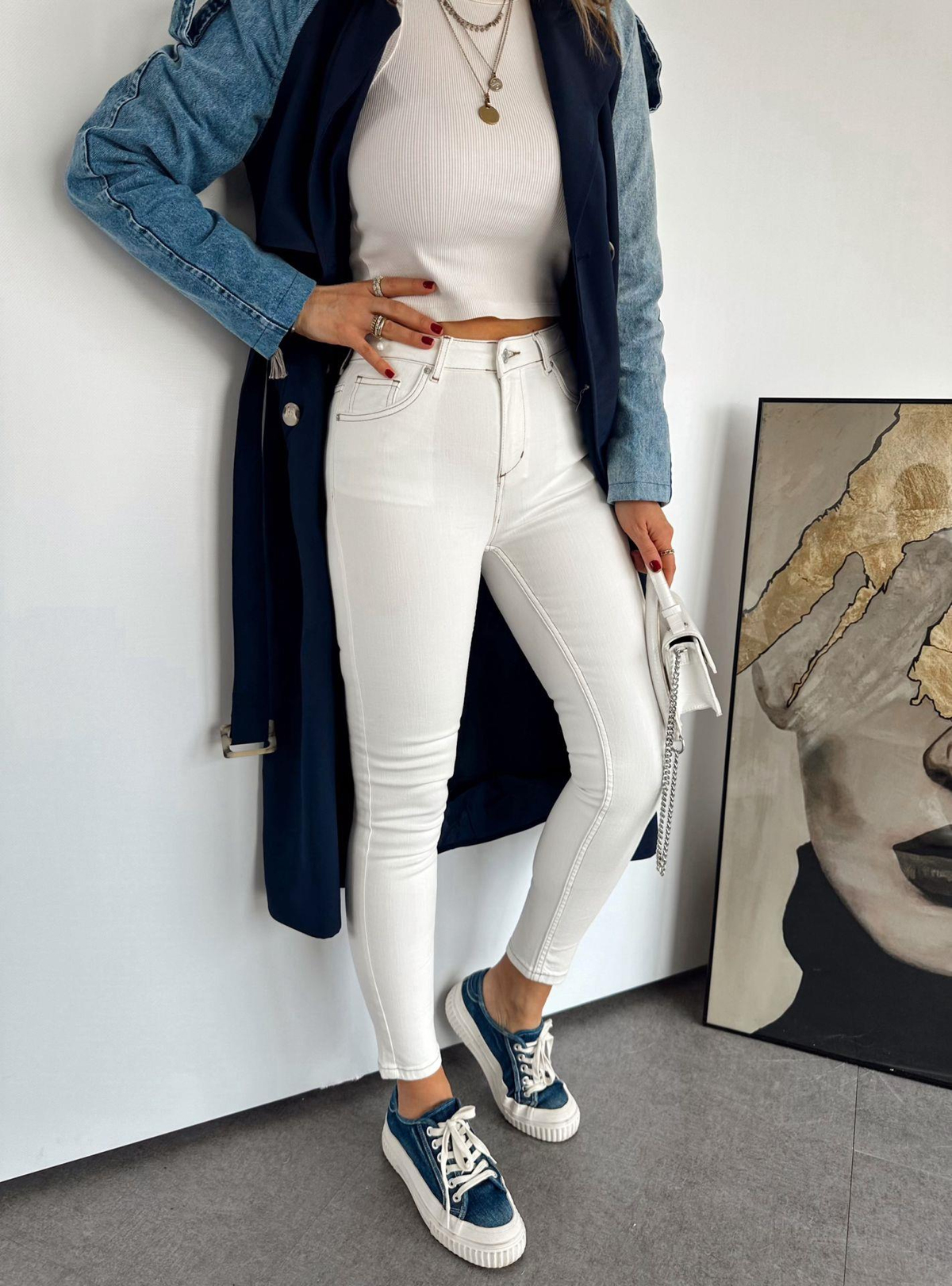 Kırık Beyaz Likralı Premium Jean