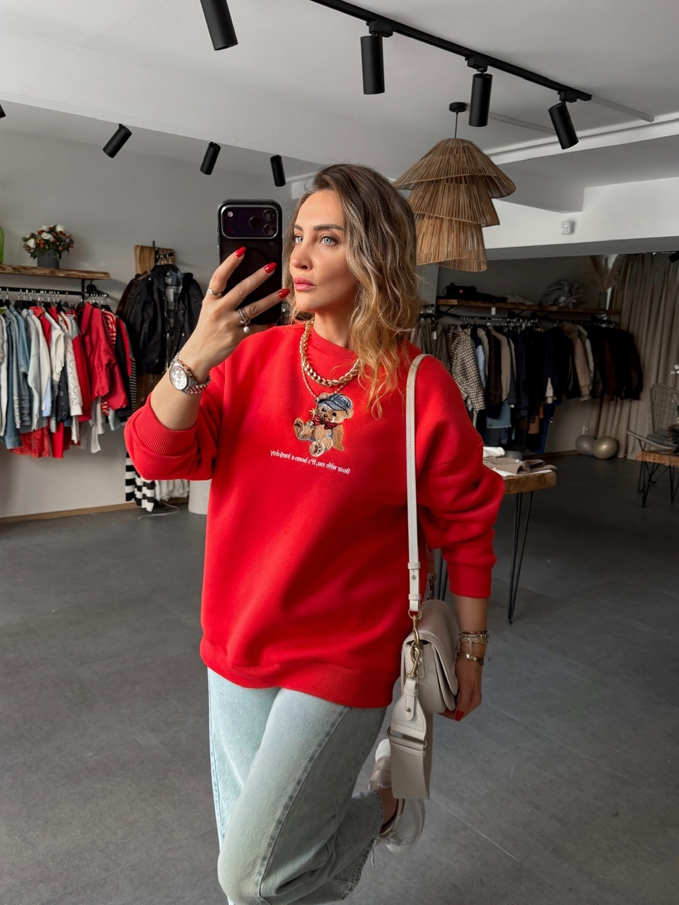 Kırmızı Ayıcık Figürlü Orijinal Sweatshirt