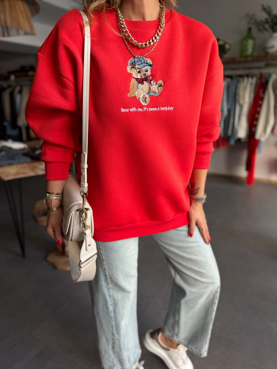 Kırmızı Ayıcık Figürlü Orijinal Sweatshirt