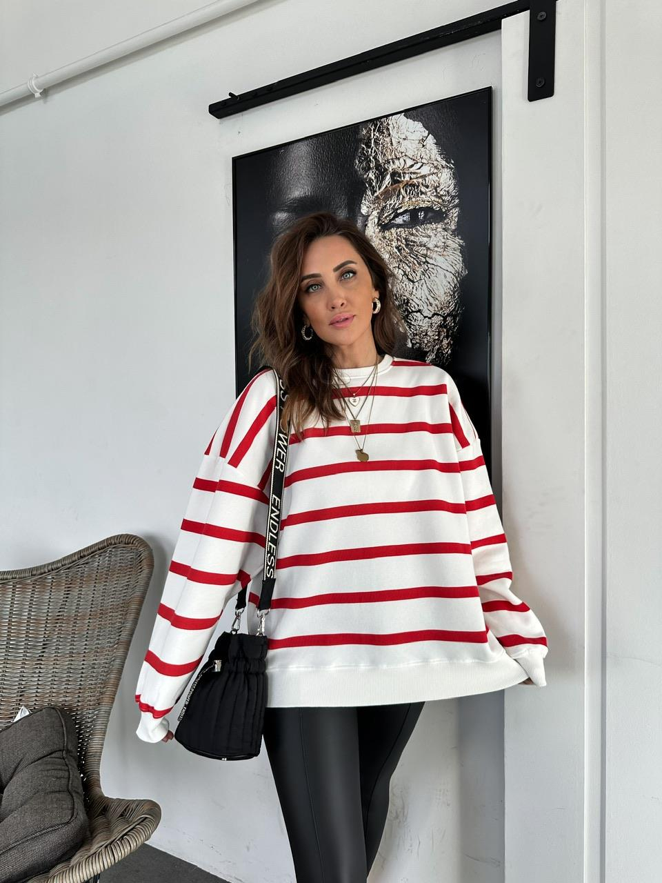 Kırmızı Çizgili Oversize Sweatshirt