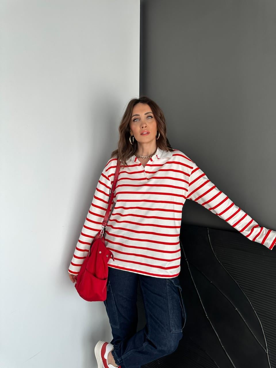 Kırmızı Çizgili Polo Yaka Sweatshirt