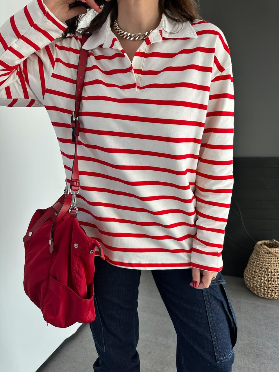 Kırmızı Çizgili Polo Yaka Sweatshirt
