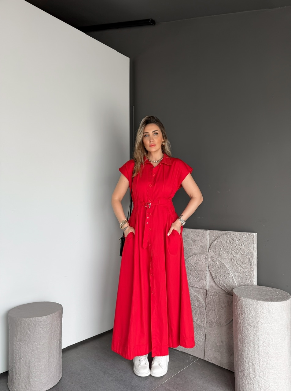 Kırmızı Düğmeli Beli Kemerli Poplin Elbise