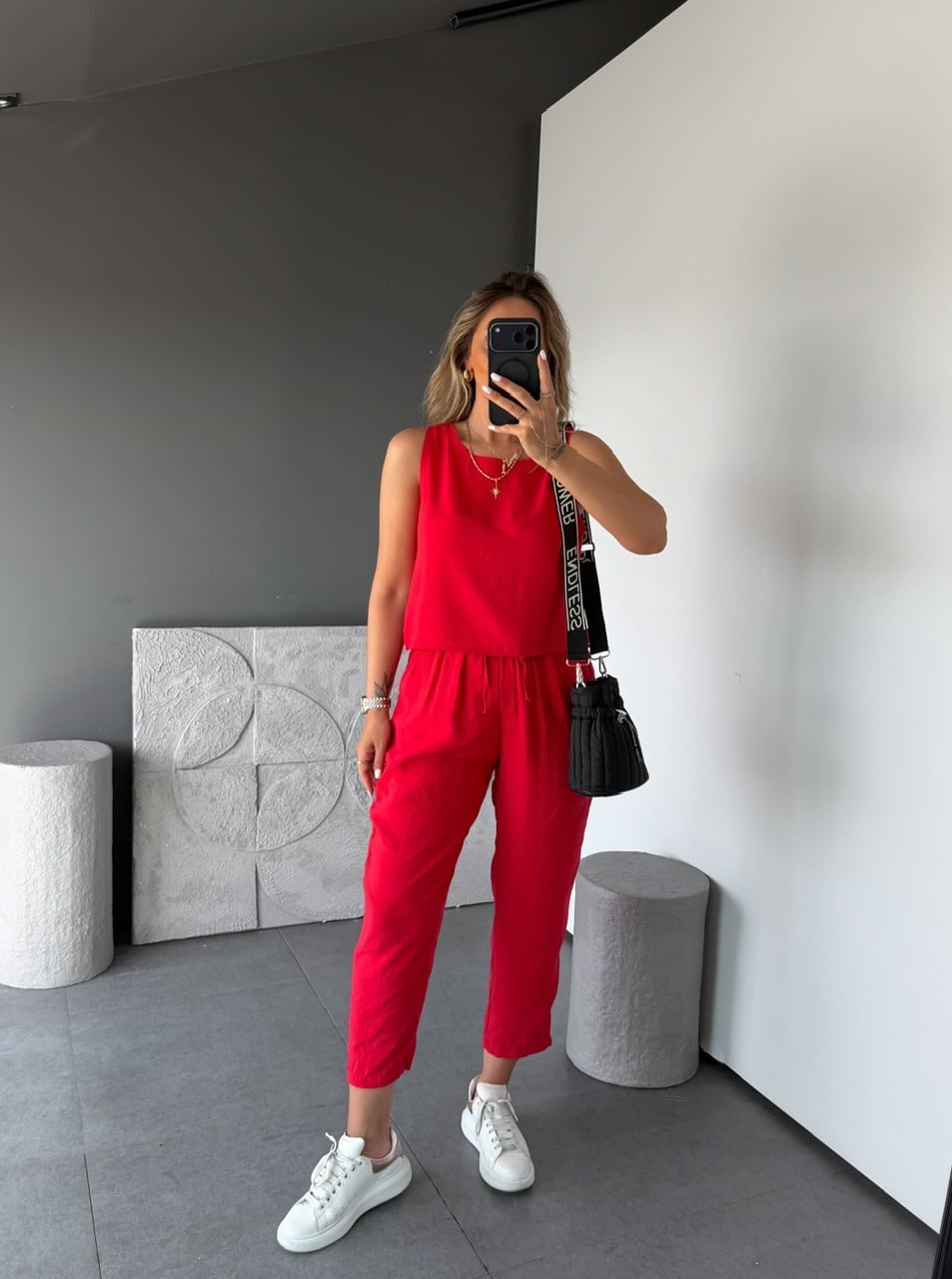 Kırmızı Kolsuz Tensel Soft Takım