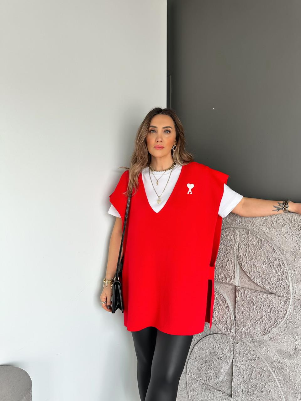 Kırmızı Logolu Triko Tunik