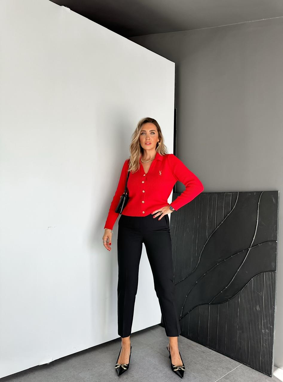 Kırmızı Nakışlı Marka Model Hırka