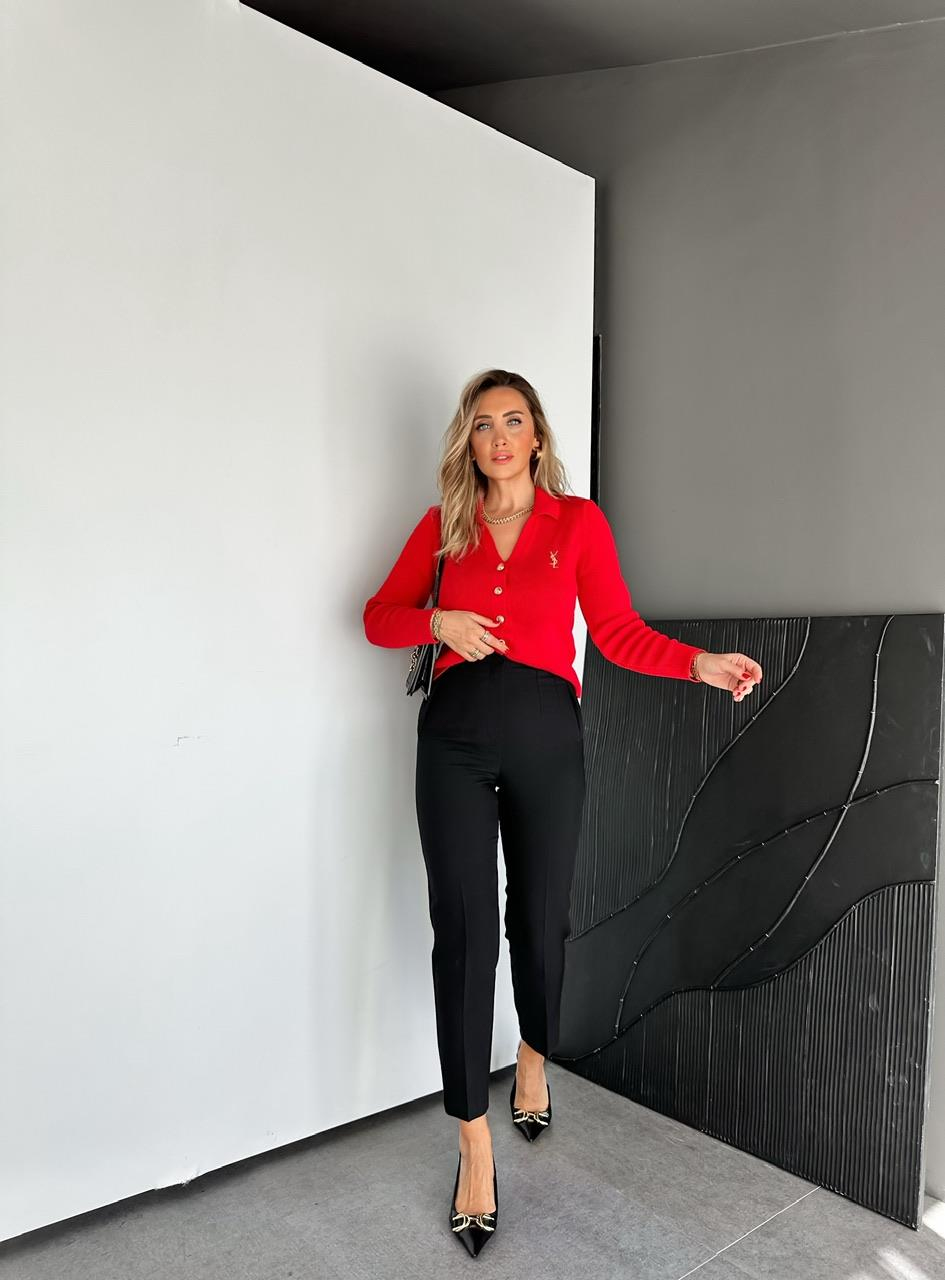 Kırmızı Nakışlı Marka Model Hırka