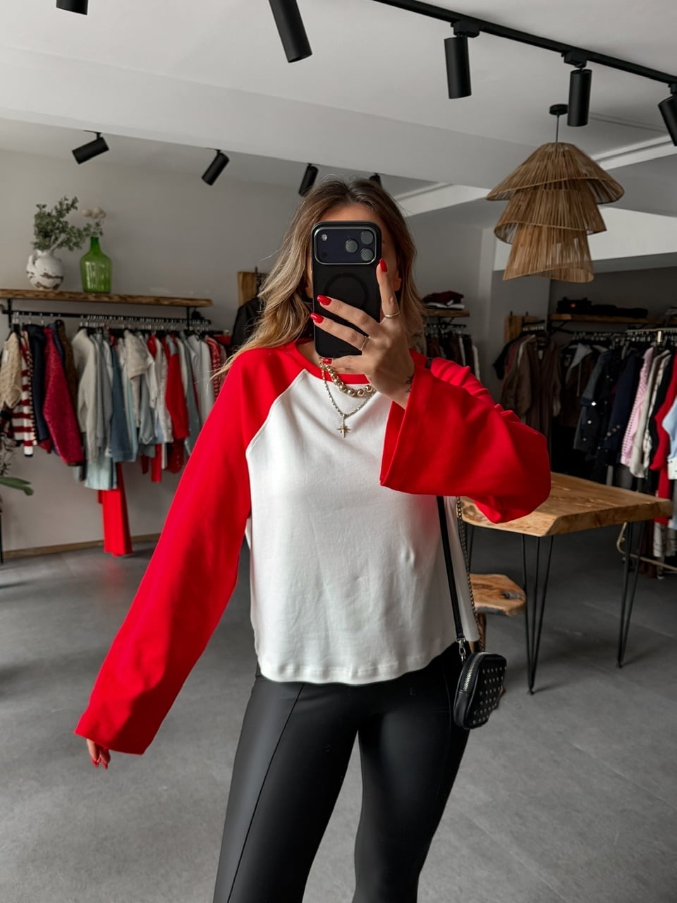 Kırmızı Raglan Kol Tshirt