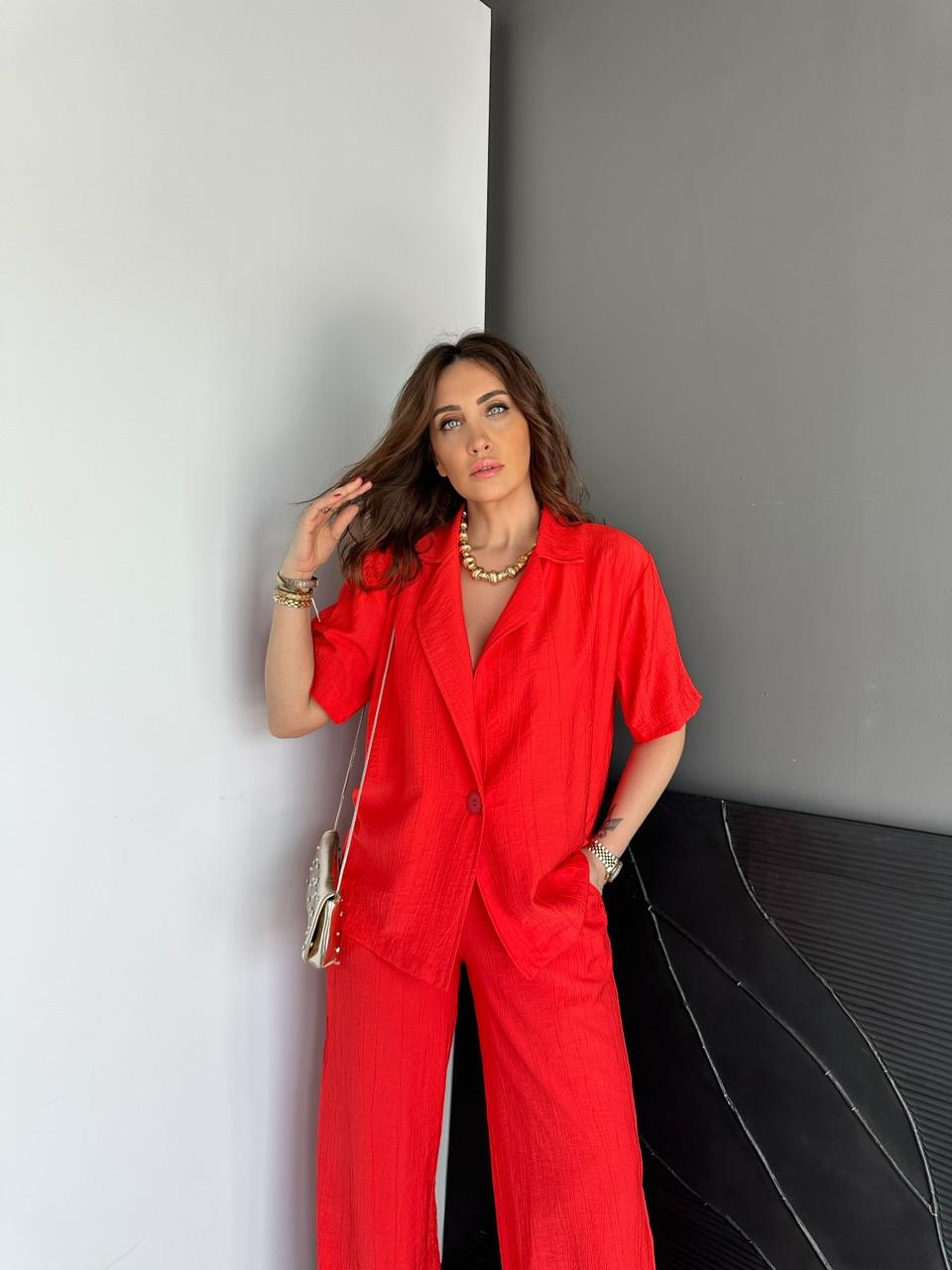 Kırmızı Tek Düğmeli Modal Ceketli Takım