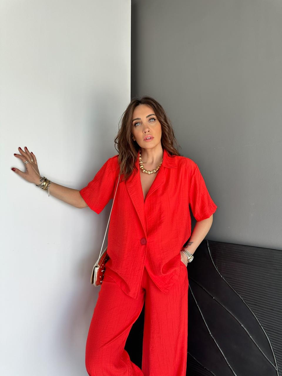 Kırmızı Tek Düğmeli Modal Ceketli Takım