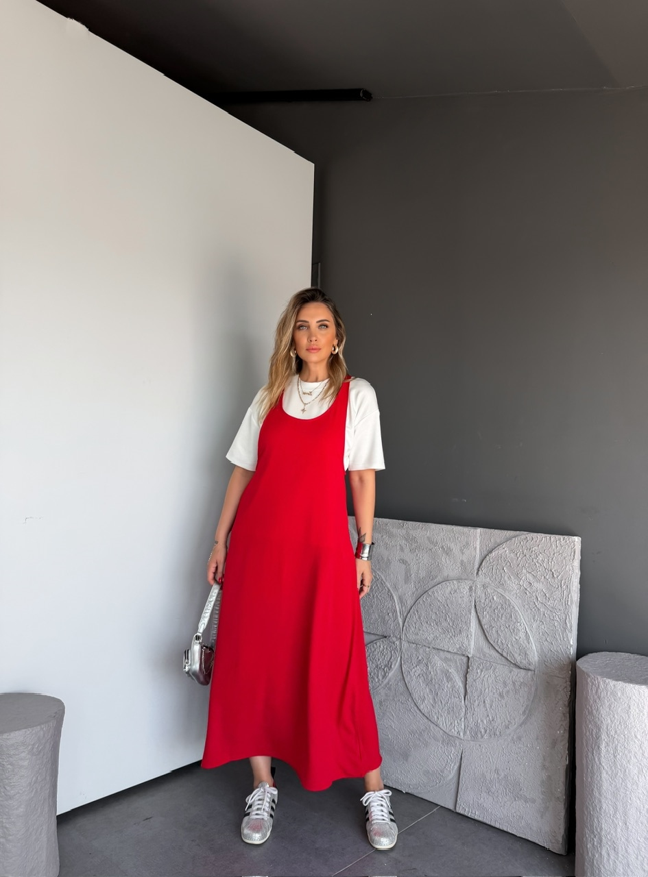Kırmızı Tshirtlü Askılı Basic Elbise