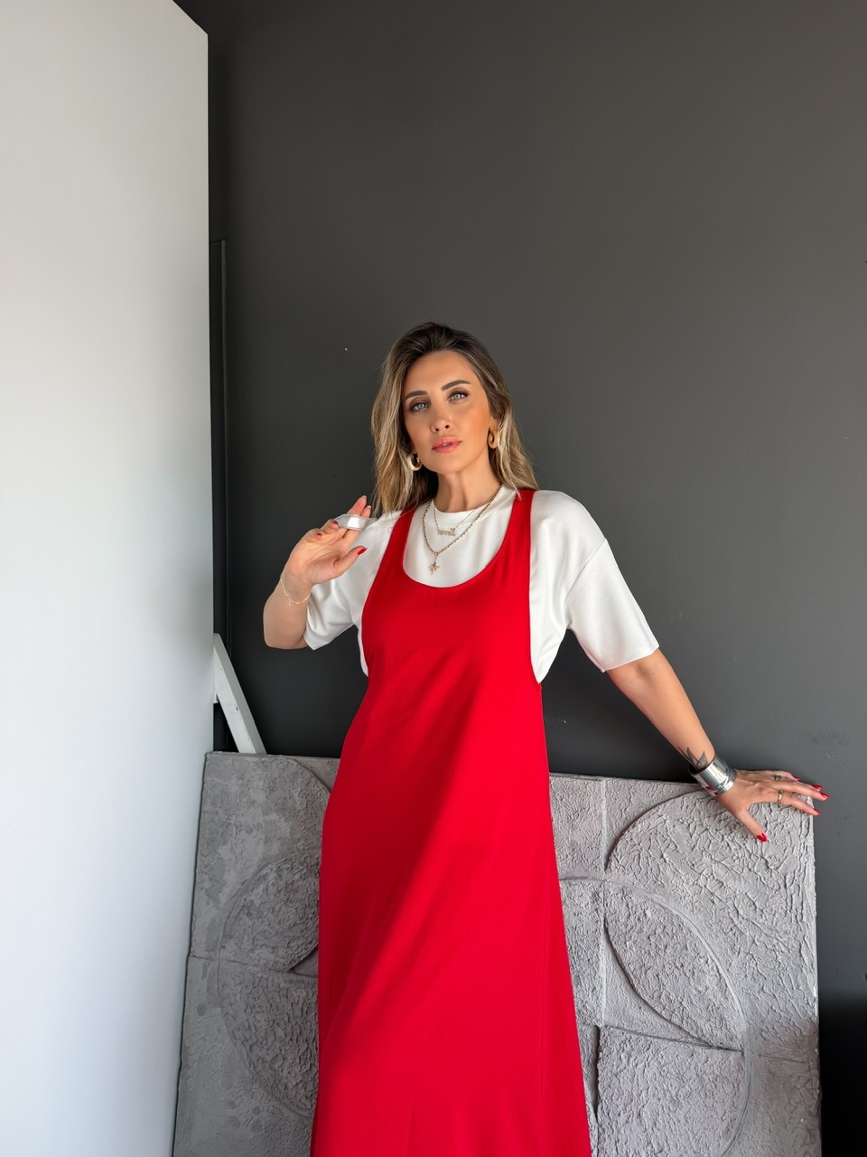 Kırmızı Tshirtlü Askılı Basic Elbise