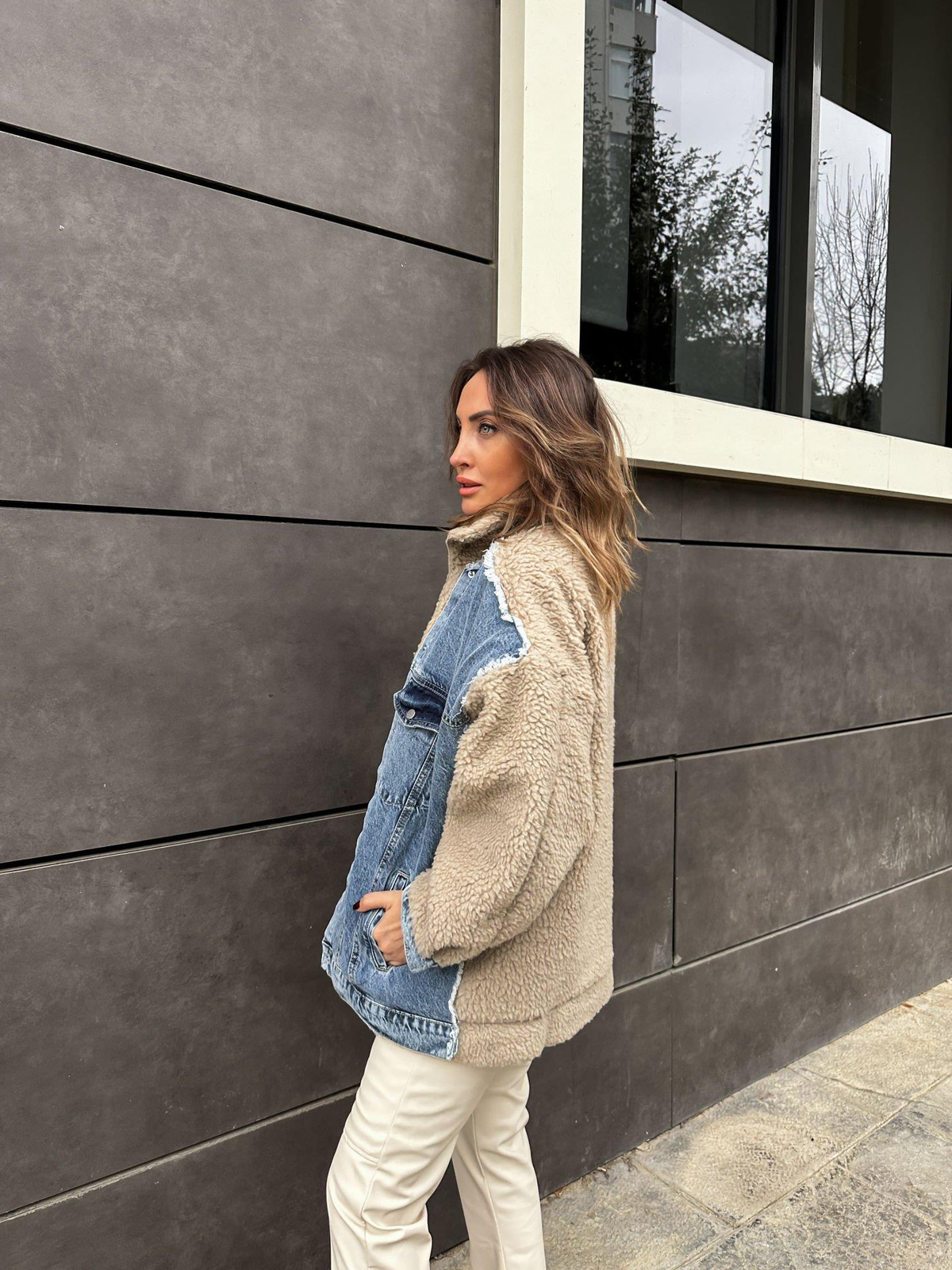 Kot Detaylı Peluş Mont