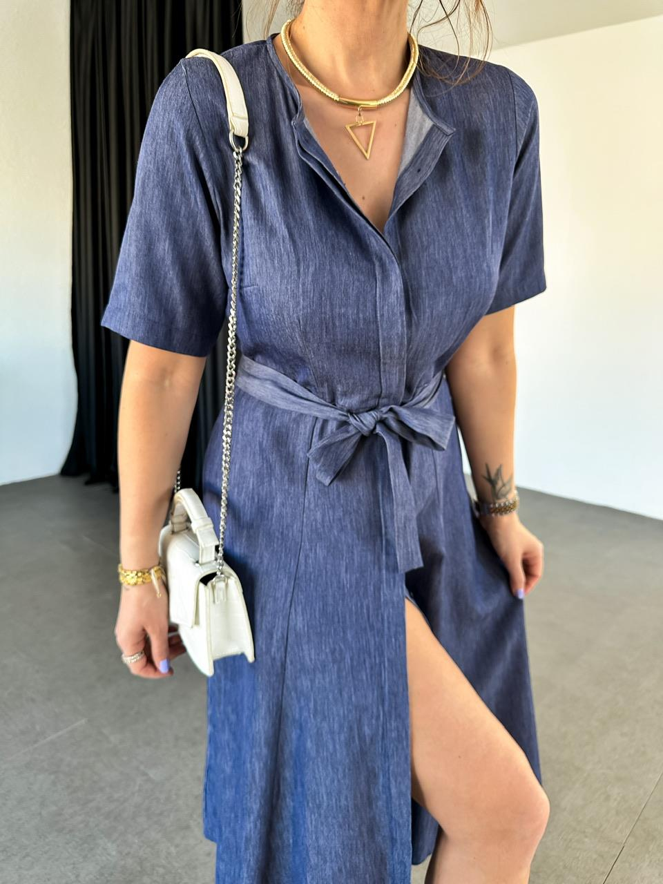 Koyu Mavi Gizli Düğmeli Kuşaklı Elbise