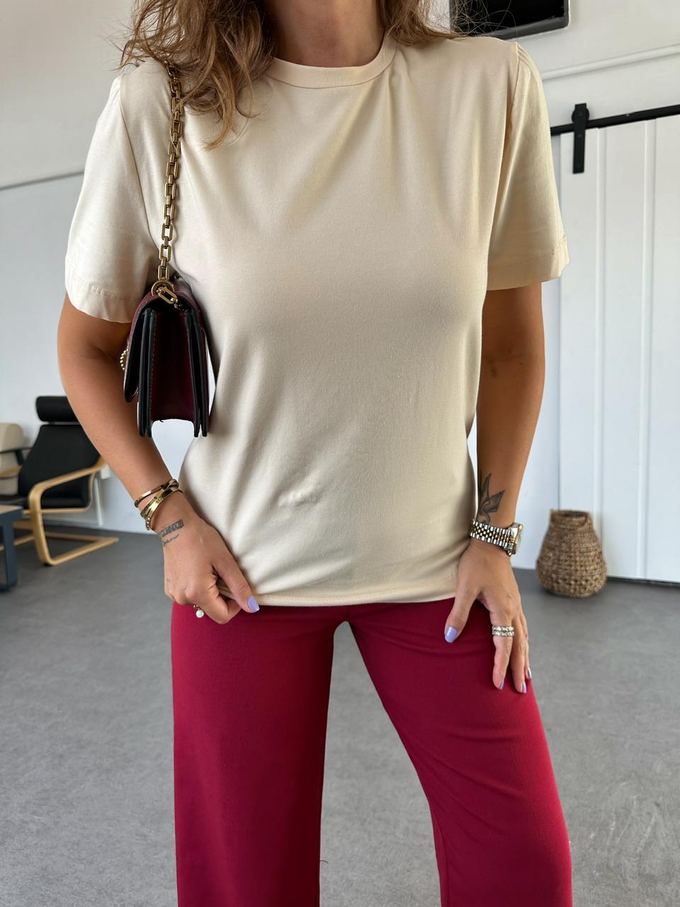 Krem Bisiklet Yaka Premium Tshirt