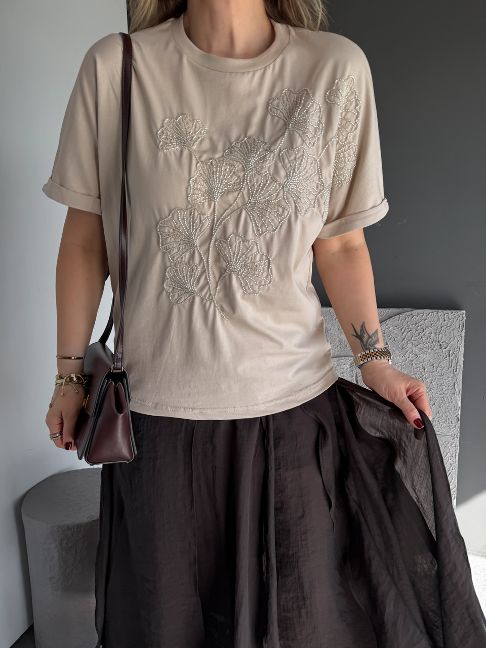 Krem Boncuk İşlemeli Cotton Tshirt
