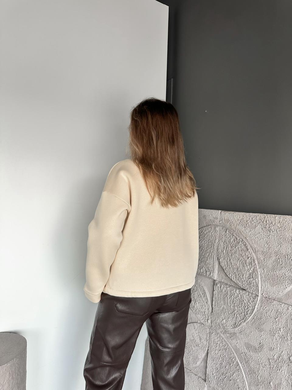 Krem Kapak Cepli Şardonlu Sweatshirt