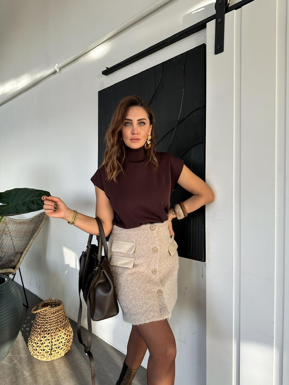 Krem Kaşe Deri Detaylı Etek