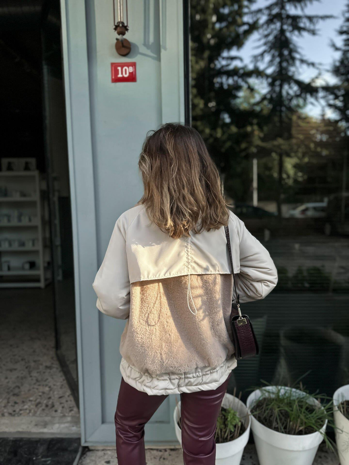 Krem Kürklü Büzgülü Mont