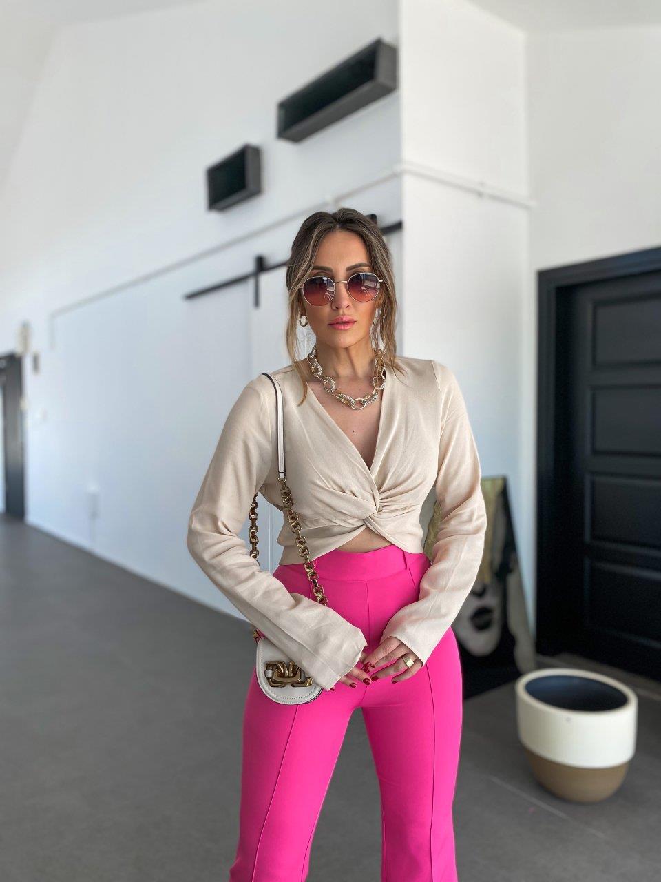 Krem Önden Düğümlü Crop Bluz