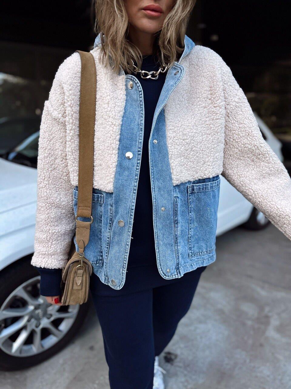Krem Peluş Kot Detaylı Mont